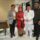 Ketua Komisi III DPRD Kapuas, Yunaningsih (Fraksi Partai Gerindra) saat bersama Bupati Kapuas Terpilih, HM Wiyatno didampingi istri, Hj Siti Saniah Wiyatno dan Anggota DPRD Kapuas Thosibae Limin (PDI Perjuangan) 