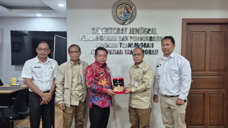 Bupati Kapuas HM Wiyatno kunjungan kerja ke dua kementerian di Jakarta sebagai langkah strategis memperkuat pembangunan Kabupaten Kapuas, Selasa (6/1/2026).