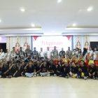 Foto Bersama Wakil Bupati Kapuas yang juga Ketua KORMI Kabupaten Kapuas bersama para kepala OPD, peserta Festival dan panitia FBIM Kalimantan Tengah. 