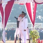 Bupati Kapuas HM Wiyatno, SP pimpin Upacara Peringatan HUT ke-81 Kemerdekaan RI 2026 di Stadion Panunjung Tarung Kuala Kapuas.
