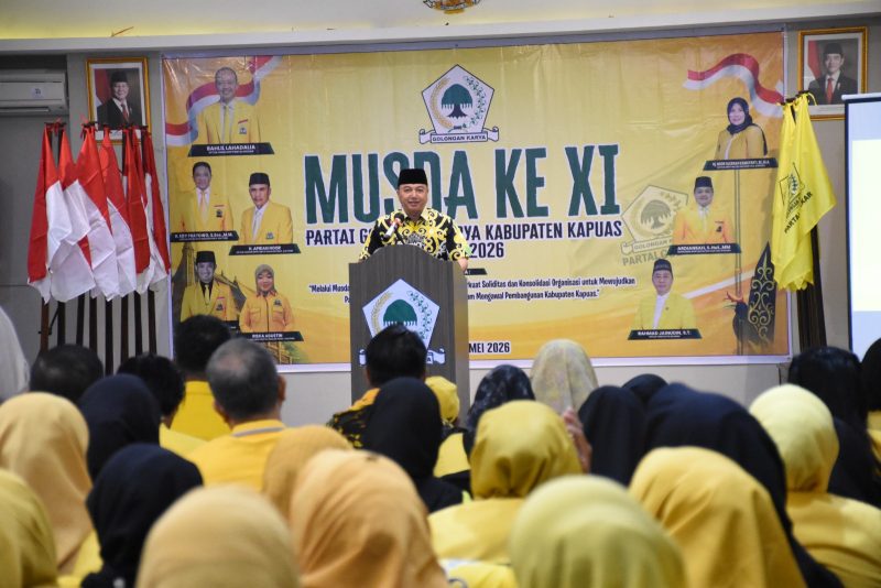Wakil Bupati Kapuas Dodo saat menghadiri sekaligus memberikan sambutan pada kegiatan Musyawarah Daerah (Musda) XI Partai Golkar Kabupaten Kapuas yang digelar di Hotel Fovere, Sabtu (23/5/2026).