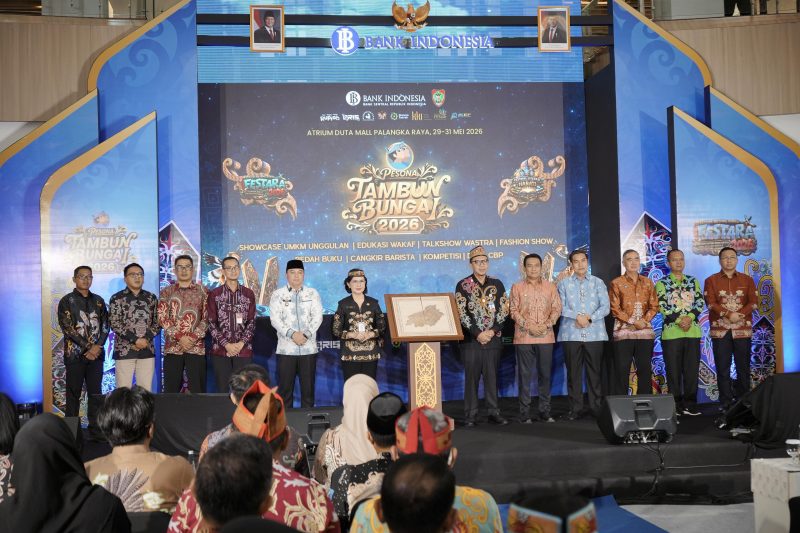 Wakil Bupati Kapuas Dodo menghadiri Pembukaan Pesona Tambun Bungai Tahun 2026 yang berlangsung di Atrium Duta Mall Palangka Raya, Jumat (29/5/2026).