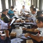 Rapat koordinasi persiapan pemecahan rekor MURI, Rabu (3/12/2025) di Rumah Betang Sei Pasah, Kecamatan Kapuas Hilir