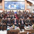 Dewan Perwakilan Rakyat Daerah (DPRD) Kabupaten Kapuas menggelar Rapat Paripurna Istimewa dengan agenda mendengarkan Pidato Kenegaraan Presiden Republik Indonesia dalam rangka memperingati Hari Ulang Tahun (HUT) ke-81 Kemerdekaan RI, Jumat (14/8/2026).