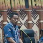 Kepala Pelaksana BPBD Provinsi Kalimantan Tengah Ahmad Toyib menyampaikan laporan pada Rapat Koordinasi Penanganan Karhutla