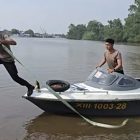 Satpolairud Polresta Banjarmasin bergerak cepat merespon titik api karhutla di Pulau Bromo, Kelurahan Mantuil, Kecamatan Banjarmasin Selatan, Rabu (19/8/2026) sekitar jam 15.30 WITA.