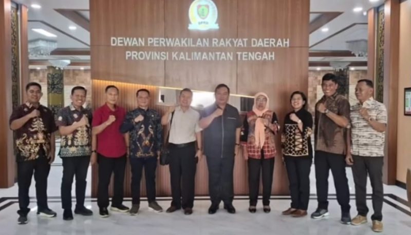 Komisi III DPRD Kabupaten Kapuas saat berada di DPRD Provinsi Kalteng 