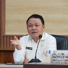Sekda Kapuas Usis I Sangkai saat memimpin Rapat Sinkronisasi Program Satu Data Inflasi dan Evaluasi Intervensi Pasar bersama BPS Kabupaten Kapuas di Ruang Rapat Kantor Bupati Kapuas, Rabu (9/9/2026).