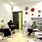 Rapat Koordinasi Pokja Komunikasi dan Edukasi mengulas tentang Persiapan In House Training Seluruh Pokja Akreditasi RS, Monitoring, dan Evaluasi Pelayanan Kesehatan terkait yang sudah terlaksana selama ini, bertempat di Ruang Promkes dan Klinik Jiwa Rawat Jalan, Jum'at (2/10/2026).